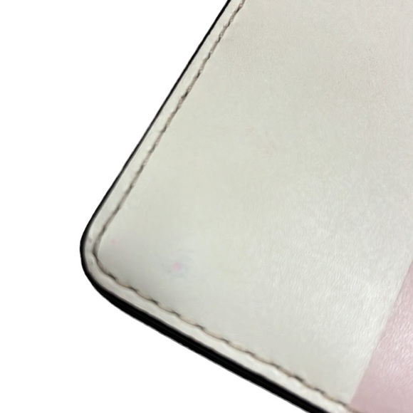 Michael Kors Striped Large Clutch Wallet - Picture 4 of 8